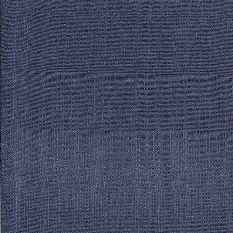 915